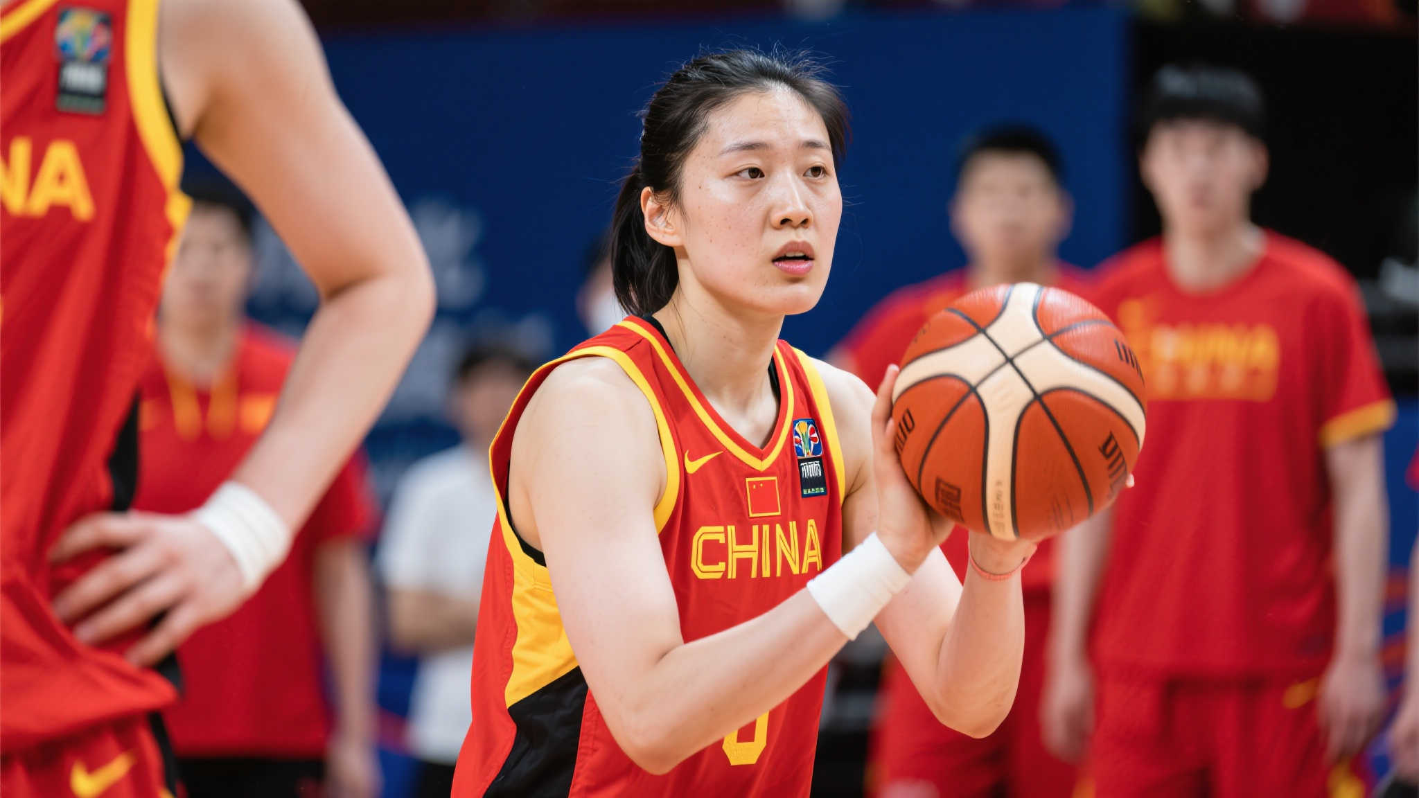 李梦未来能否再披中国女篮战袍？